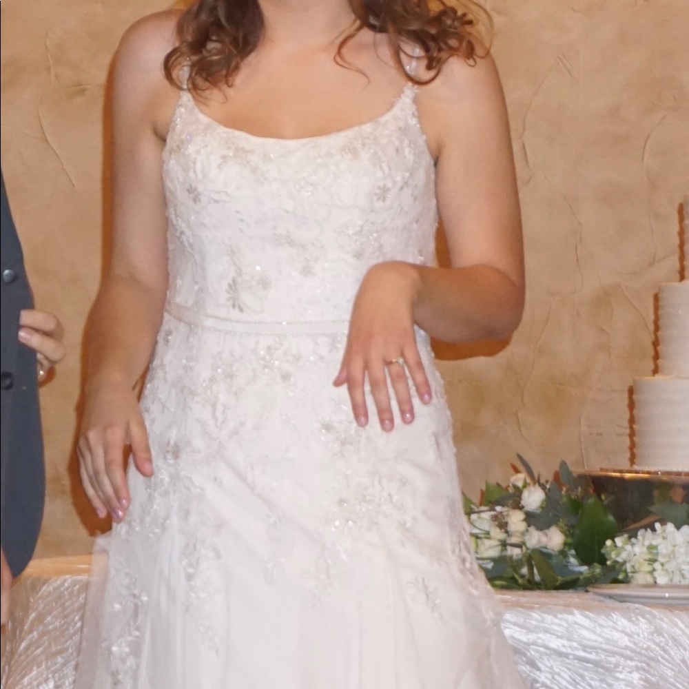 Wedding dress